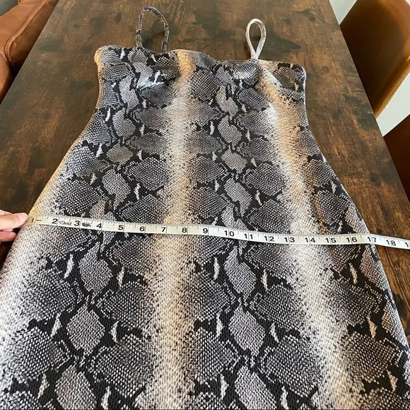 Motel snake print slip Bodycon dress - Picture 9 of 15